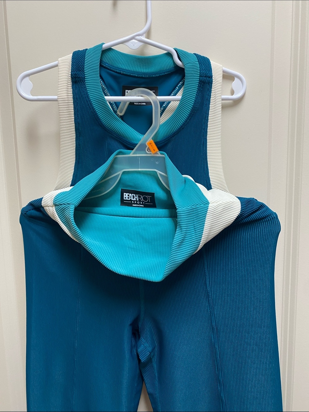 Beach Riot Women’s matching set in Teal Blue